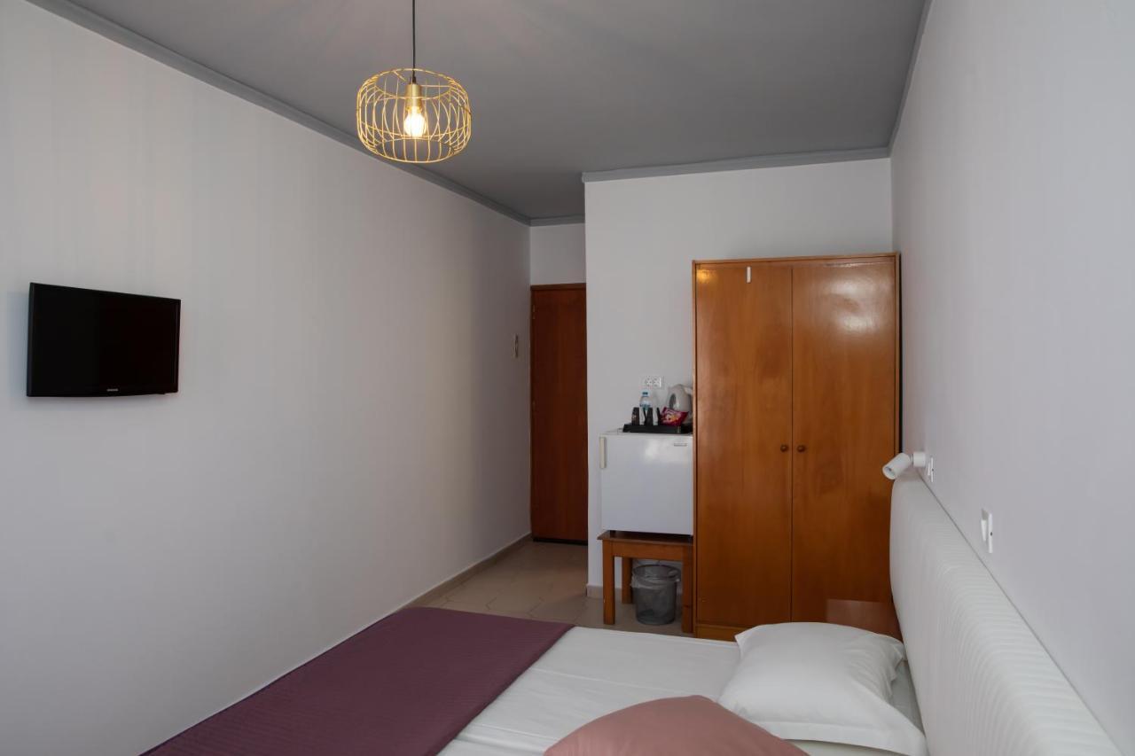 Sea Breeze Hotel 马斯蒂查里 外观 照片
