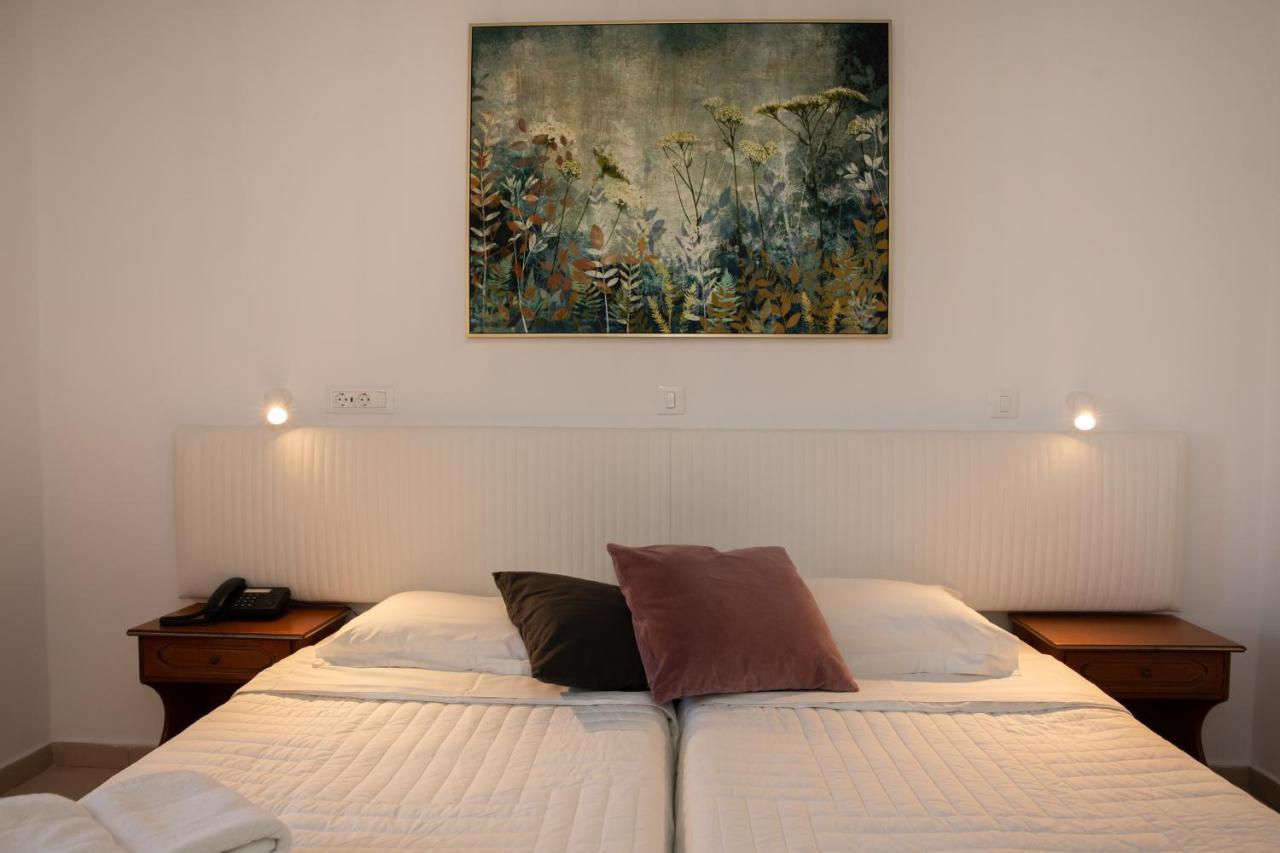 Sea Breeze Hotel 马斯蒂查里 外观 照片